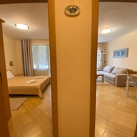 Complex Golden Dreams Apartment Sunny Beach